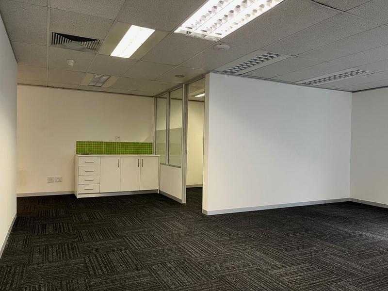 To Let Commercial Property for Rent in Claremont Western Cape
